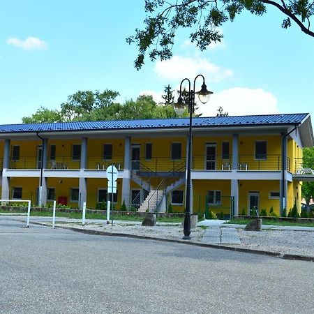 Promenad Apartmany Veľký Meder Exterior foto