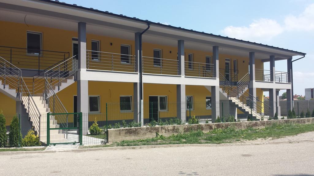 Promenad Apartmany Veľký Meder Exterior foto