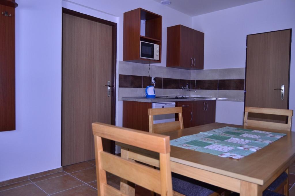 Promenad Apartmany Veľký Meder Exterior foto